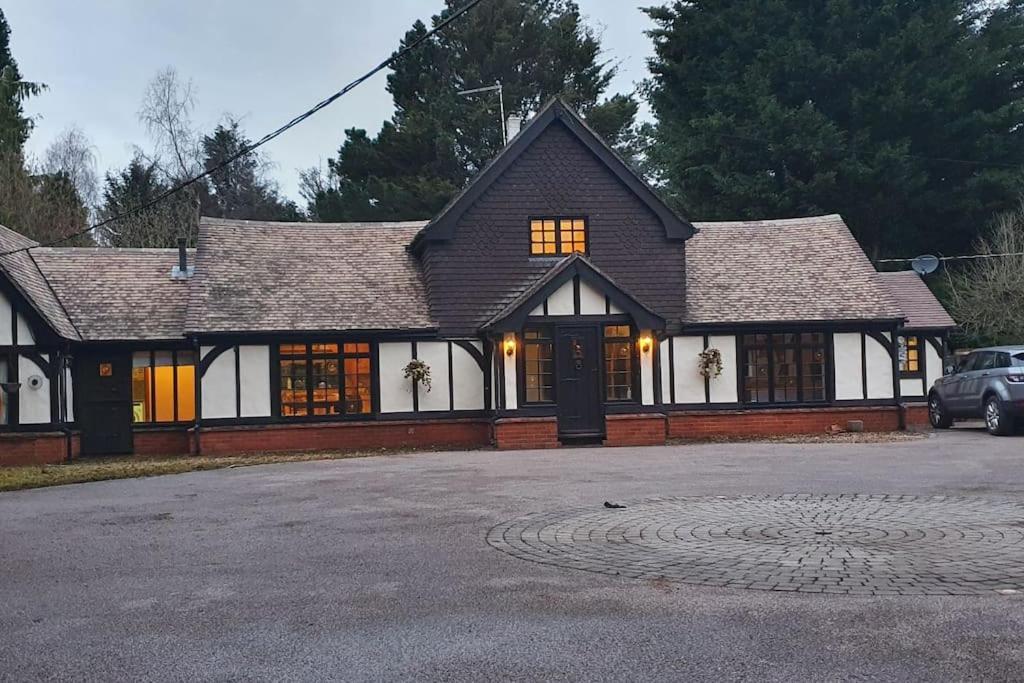 Beautiful Cottage In Brentwood Kelvedon Hatch Exteriér fotografie