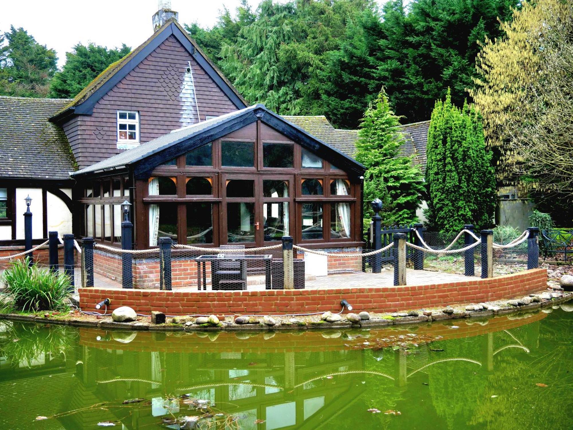 Beautiful Cottage In Brentwood Kelvedon Hatch Exteriér fotografie